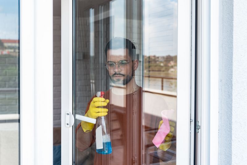 Outdoor Window Cleaning
