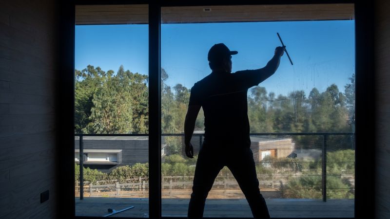 Products For Outdoor Window Cleanings in use