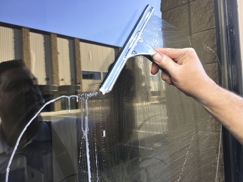 Strip Mall Window Cleaning in Baltimore, MD